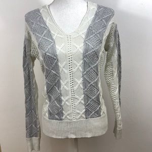 Paper Crane V neck Knit sweater small